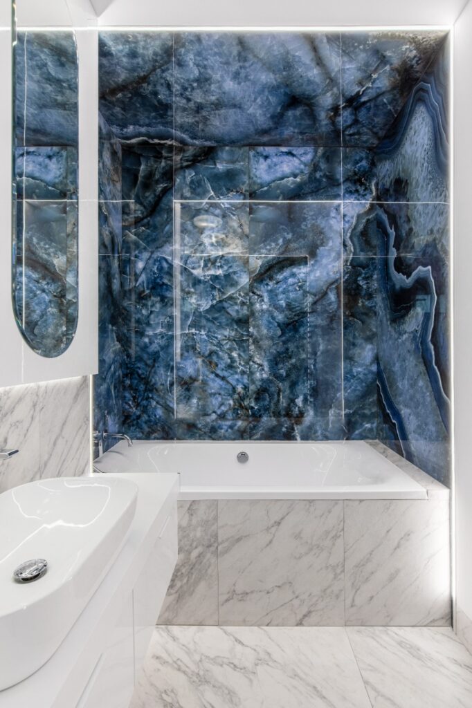 Perfect Bathroom Lighting: Tips